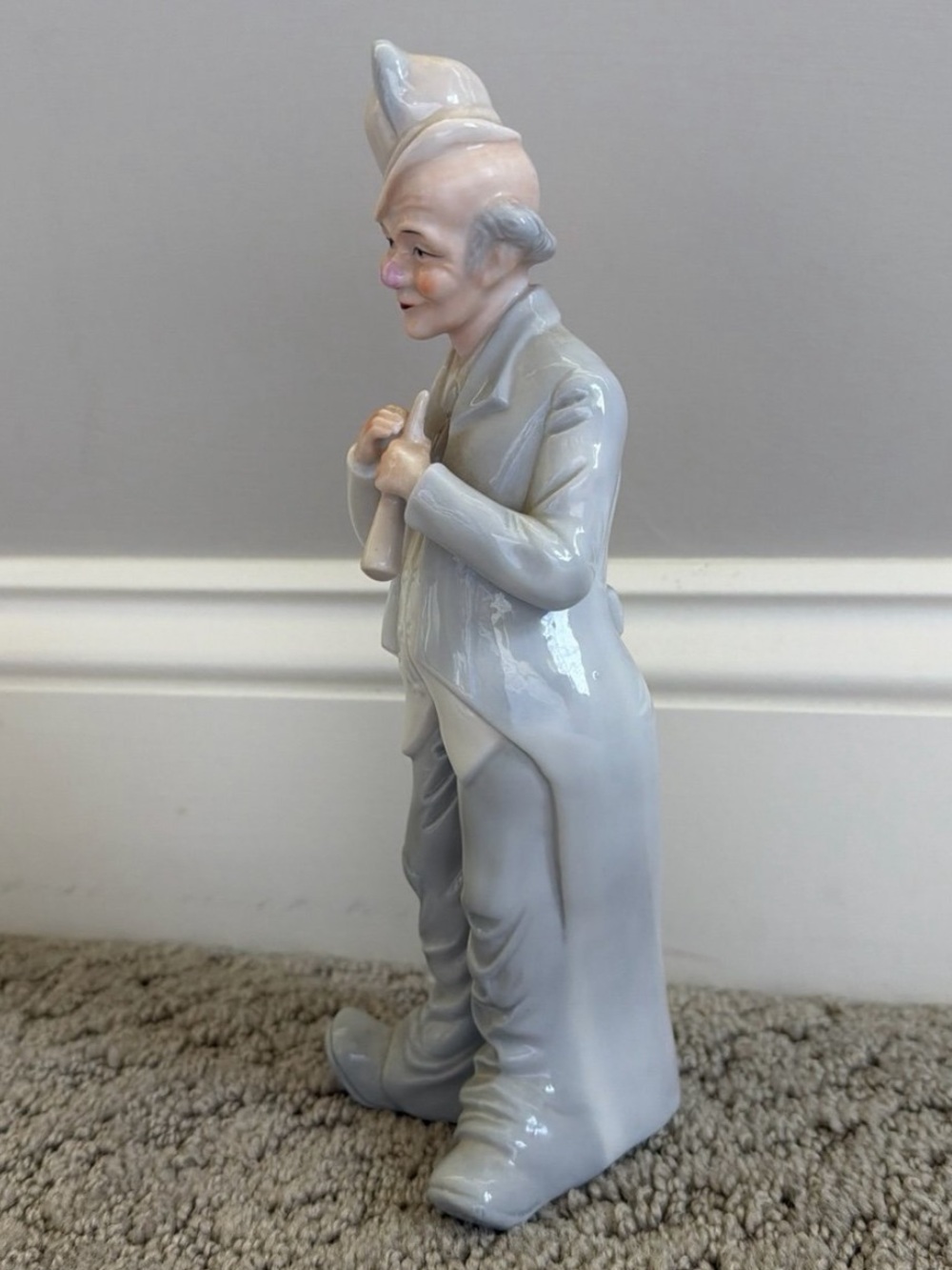Vintage KMP Porcelain Figurine Clown Playing the Horn Musical Trio - Picture 2 of 12